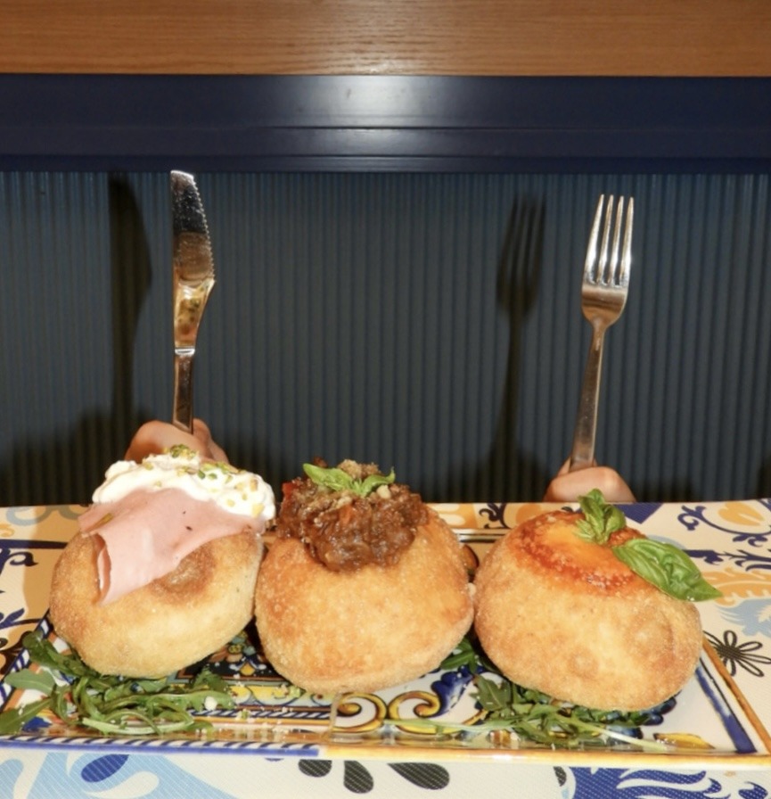 Neapolitan Fried Specialties in La Spezia